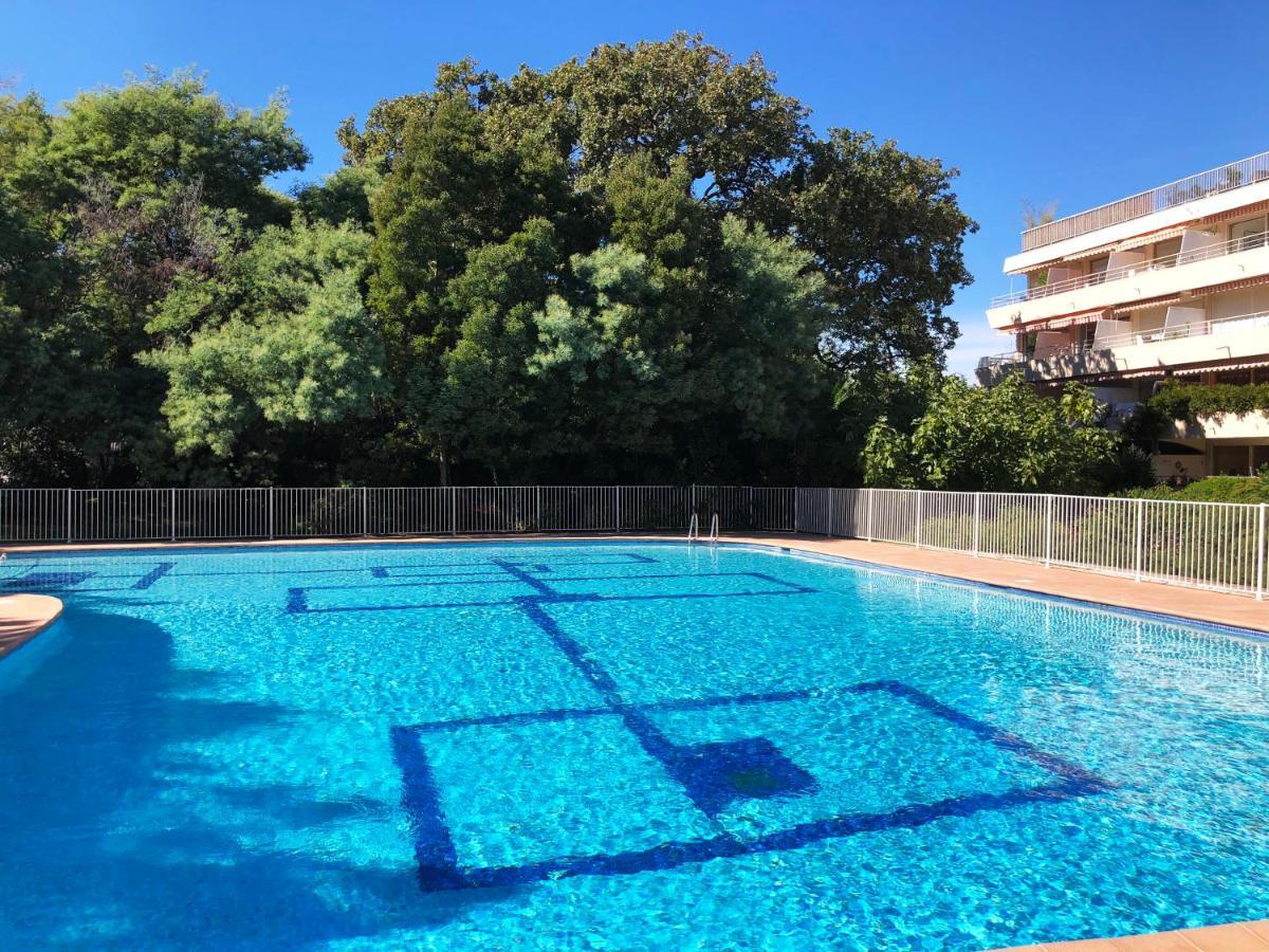 Un Nid A Saint Tropez Lejlighed Eksteriør billede